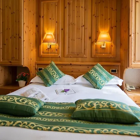 维拉因浦日纳酒店