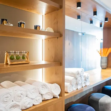 维拉因浦日纳酒店 阿戈尔多