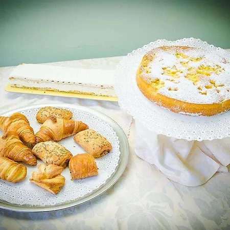 维拉因浦日纳酒店 酒店 3*