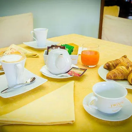 维拉因浦日纳酒店