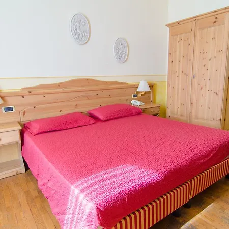 酒店 维拉因浦日纳酒店