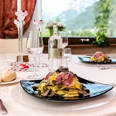 维拉因浦日纳酒店 3* 阿戈尔多