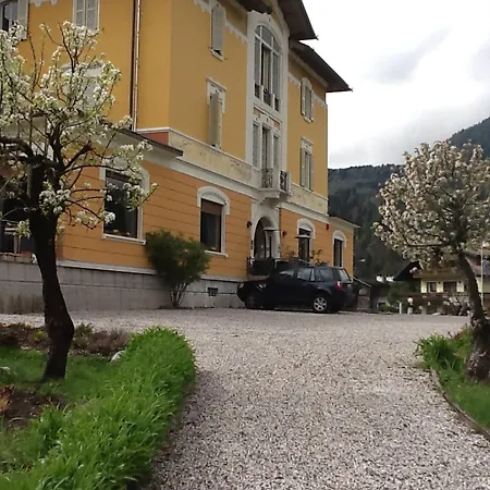 Imperina Hotel 3*