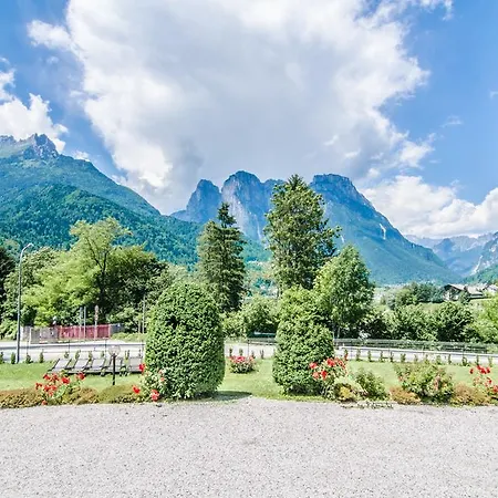 ホテル Imperina アゴルド